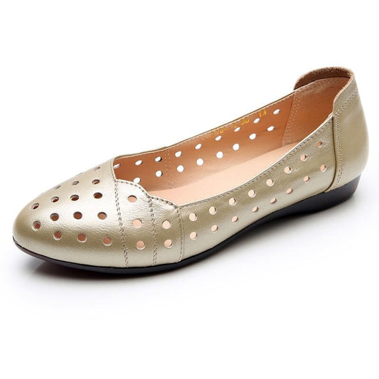 Women Flat shoes Low Heel Hollow Out Breathable Leather Soft Sandals